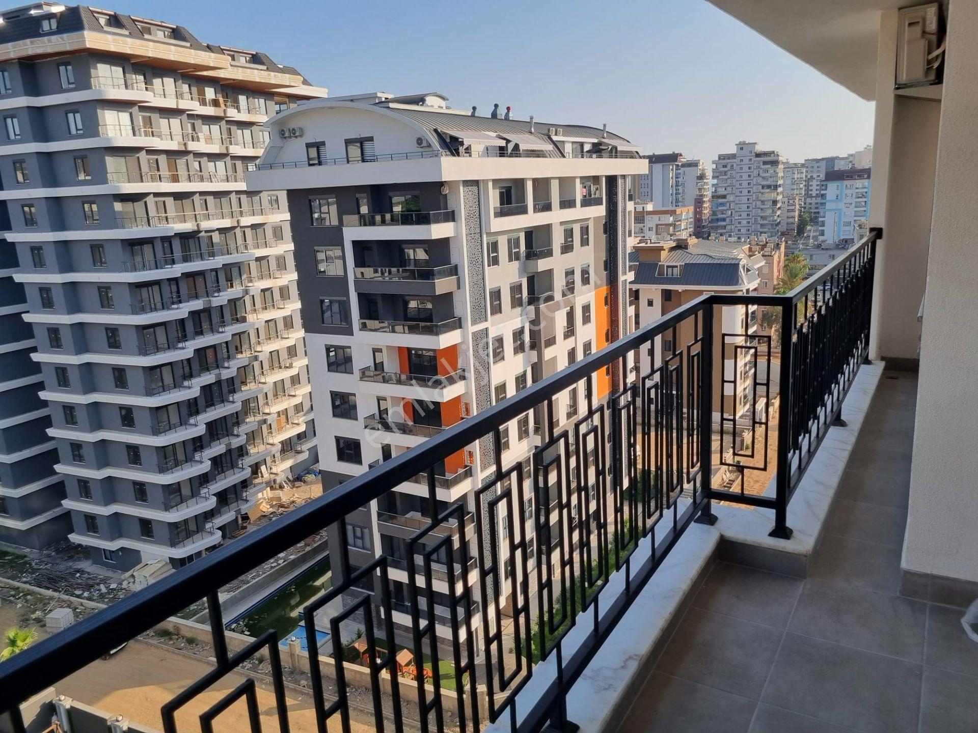 Best Lıfe 10 Resıdence – Mahmutlar / Alanya | Kiralık Full Eşyalı 2+1 Dubleks Daire - Görsel 12