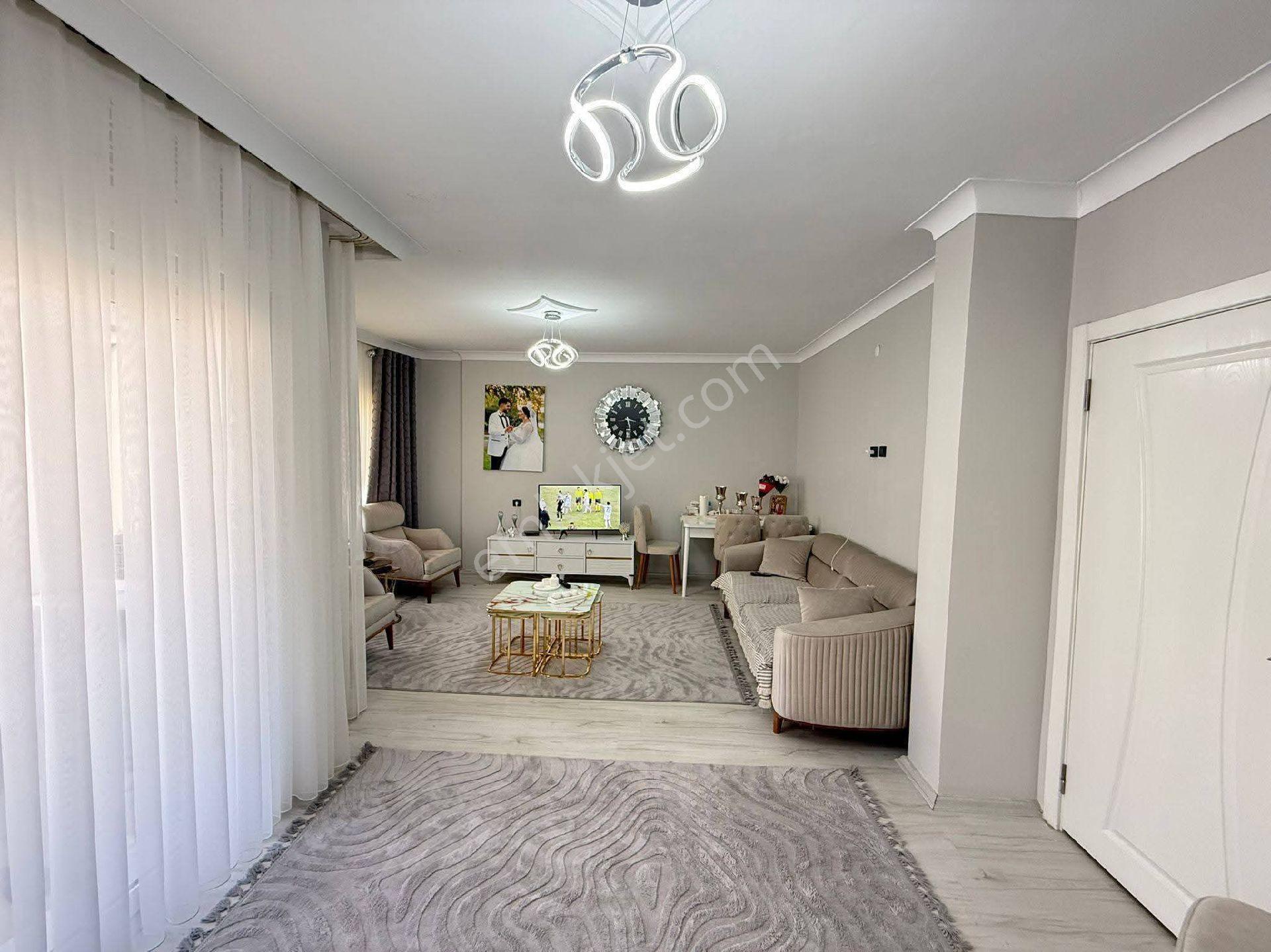 Çok Acill Cumhuriyet Mh. 3+1 Satılık Daire 🏡