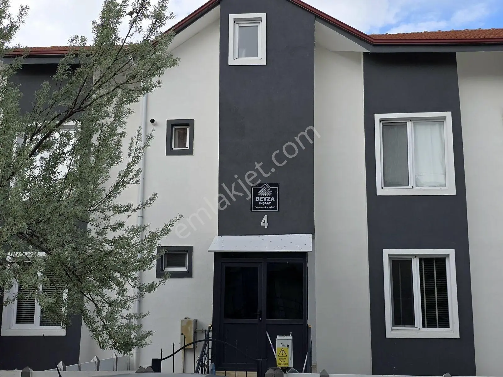 Beğendik'te Satılık Lüx Triplex Villa