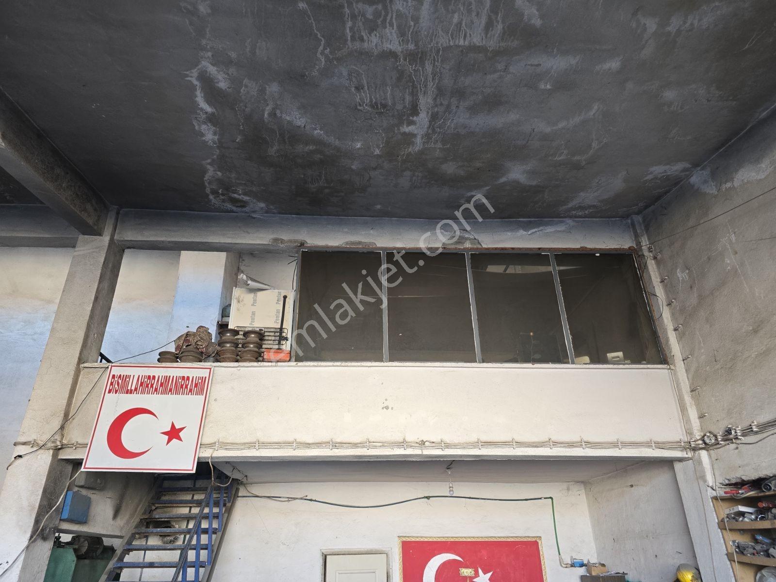 Sorgun Sanayide Satılık 313 M², Çift Dükkan Tek Tapu - Görsel 12