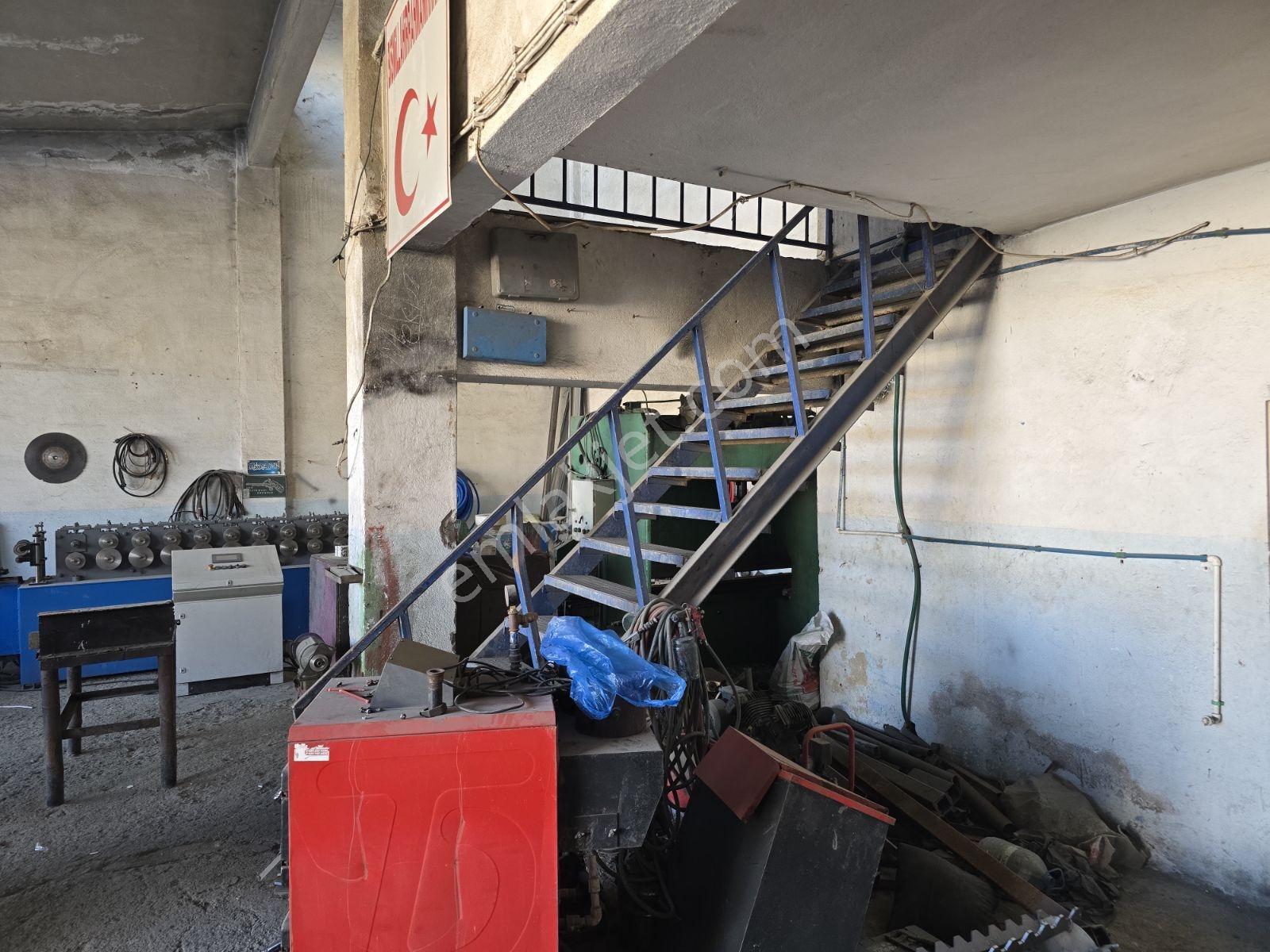 Sorgun Sanayide Satılık 313 M², Çift Dükkan Tek Tapu - Görsel 13
