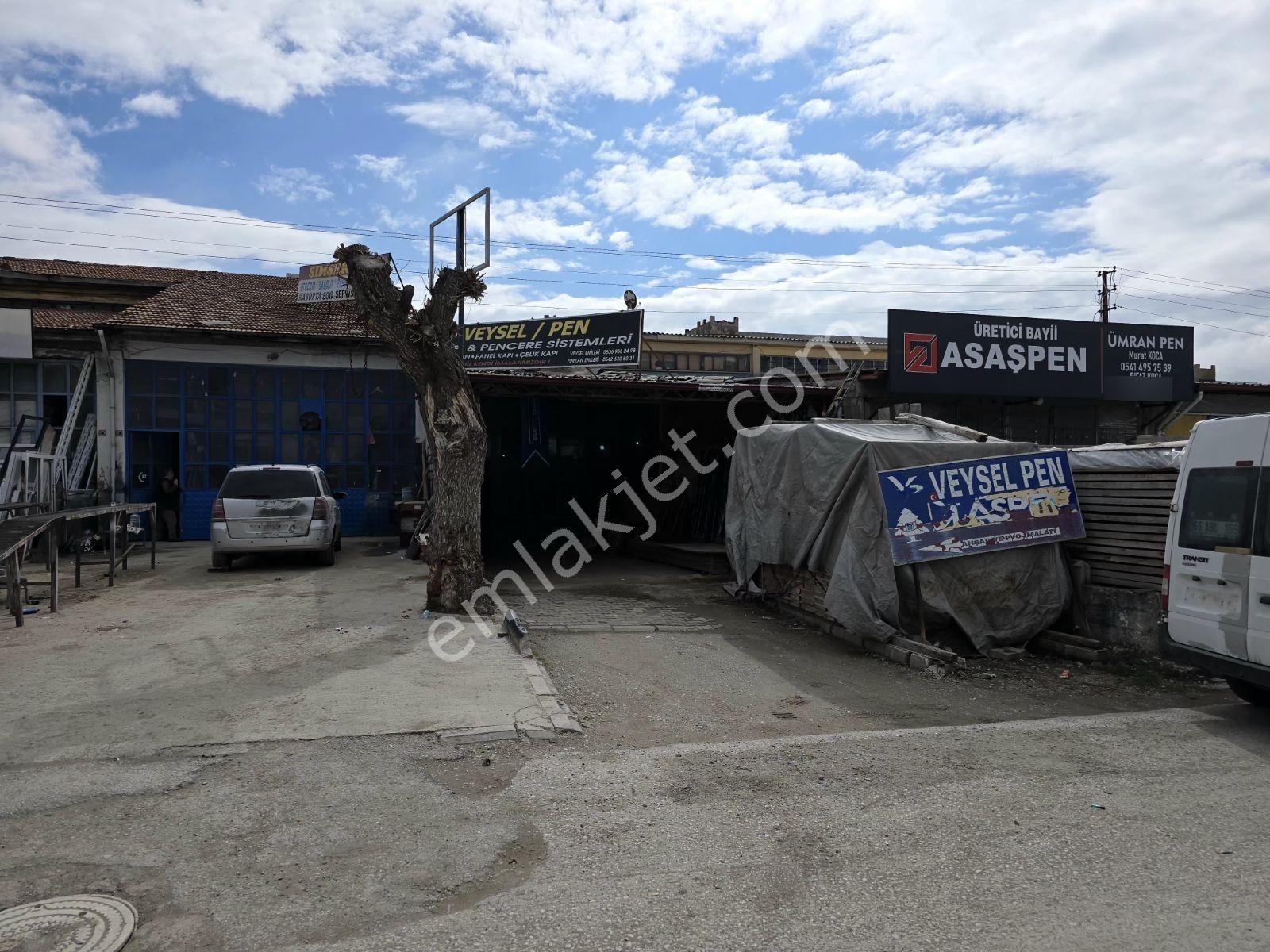 Sorgun Sanayi Merkezinde Satılık Dükkan - Görsel 17