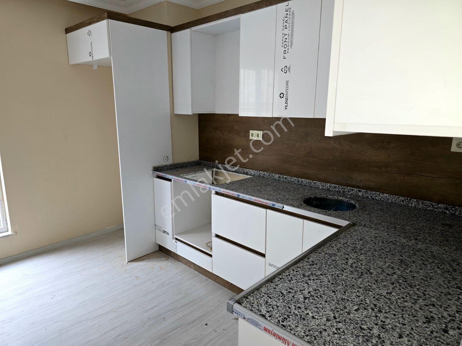 Çarşı Merkezde, Uygun Fiyatlı, Satılık 4+1 - Görsel 19