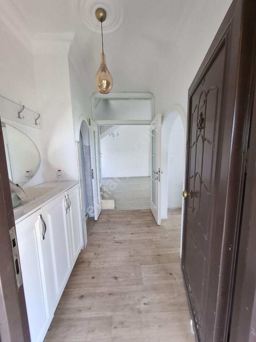 Villakent Sitesinde 3 Katıda Kullanıma Hazır Satılık Villa - Görsel 10