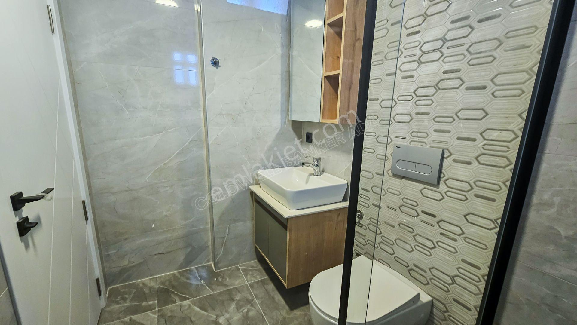 Kuşadası İkiçeşmelik 3+1 Site İçi Satılık Kapalı Mutfak Yeni Daire - Görsel 29