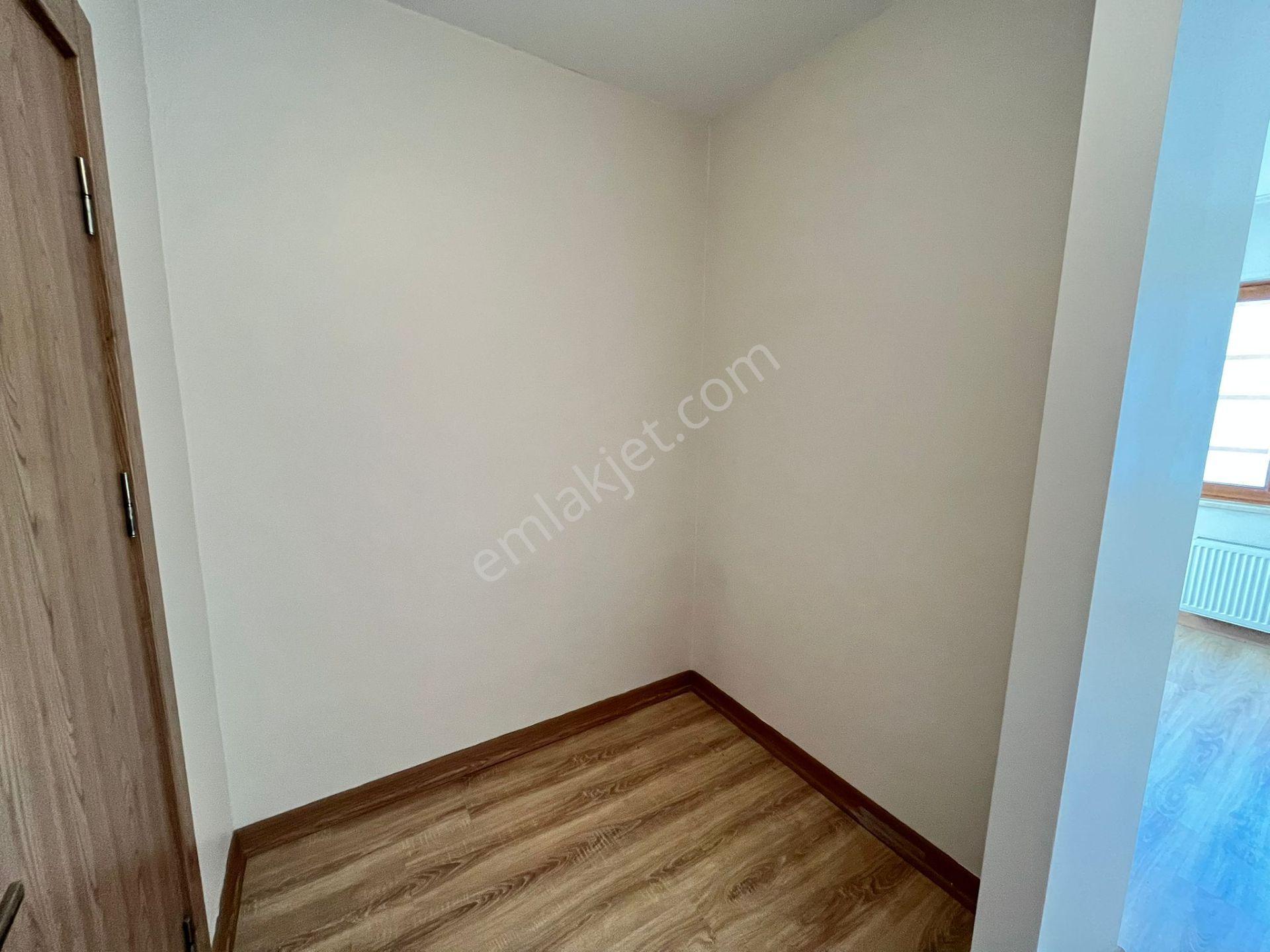 Akgedik Zeki Emlak'tan 1.etap'ta Kiralık 3+1 Daire - Görsel 29