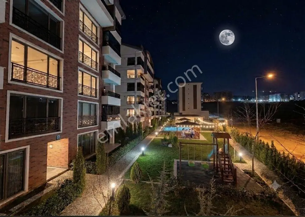 Kayapa'nın En Prestijli Sitesi 3+1 Lüks Kiralık Daire.