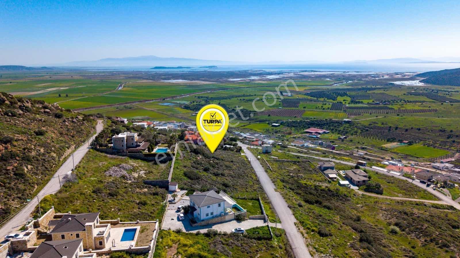 Foçaköyde Deniz Manzaralı 2 Lüks Villalık Satılık Arsa - Görsel 14