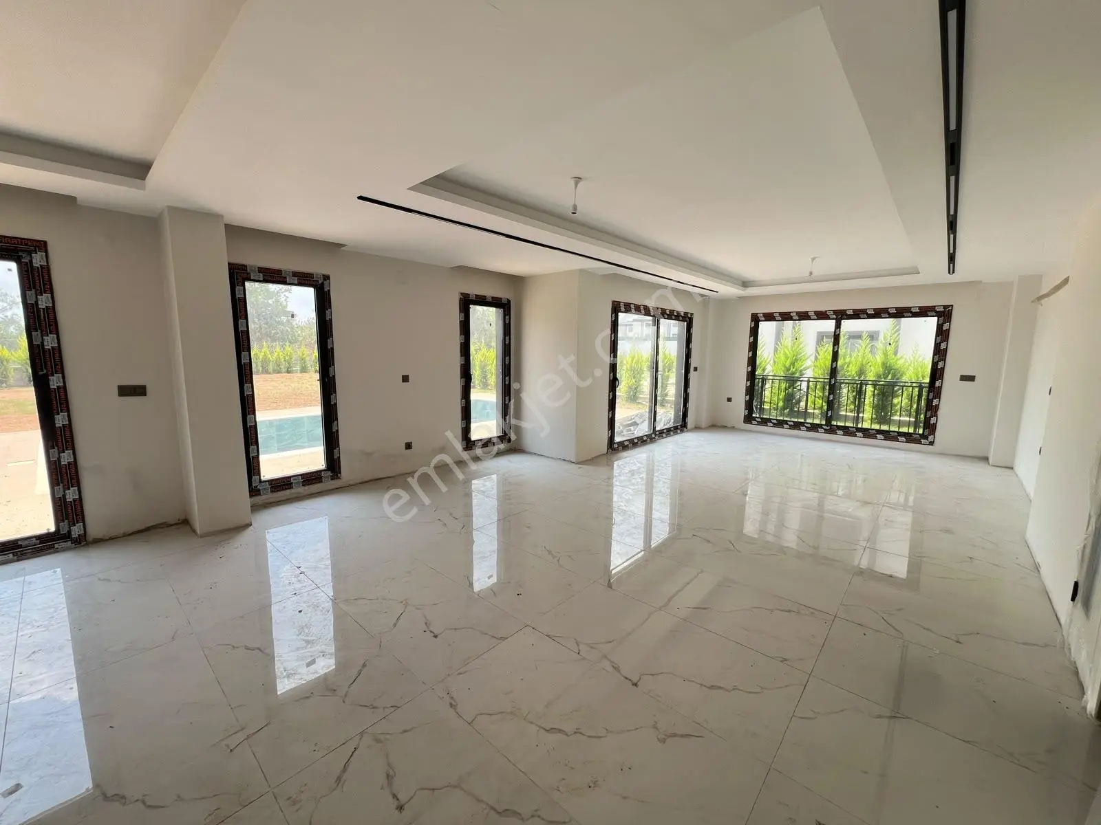 Zorlu'dan Dörtler Mahallesinde Site İçinde Bağımsız Villalar - Görsel 4