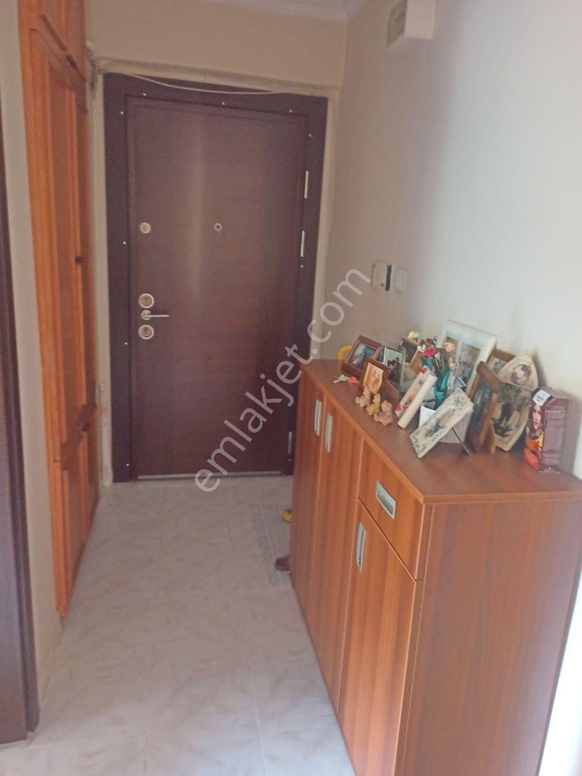 Kavacık Merkezde Sitede 145 M 3+1 Fulleşyalı Arakat Daire
