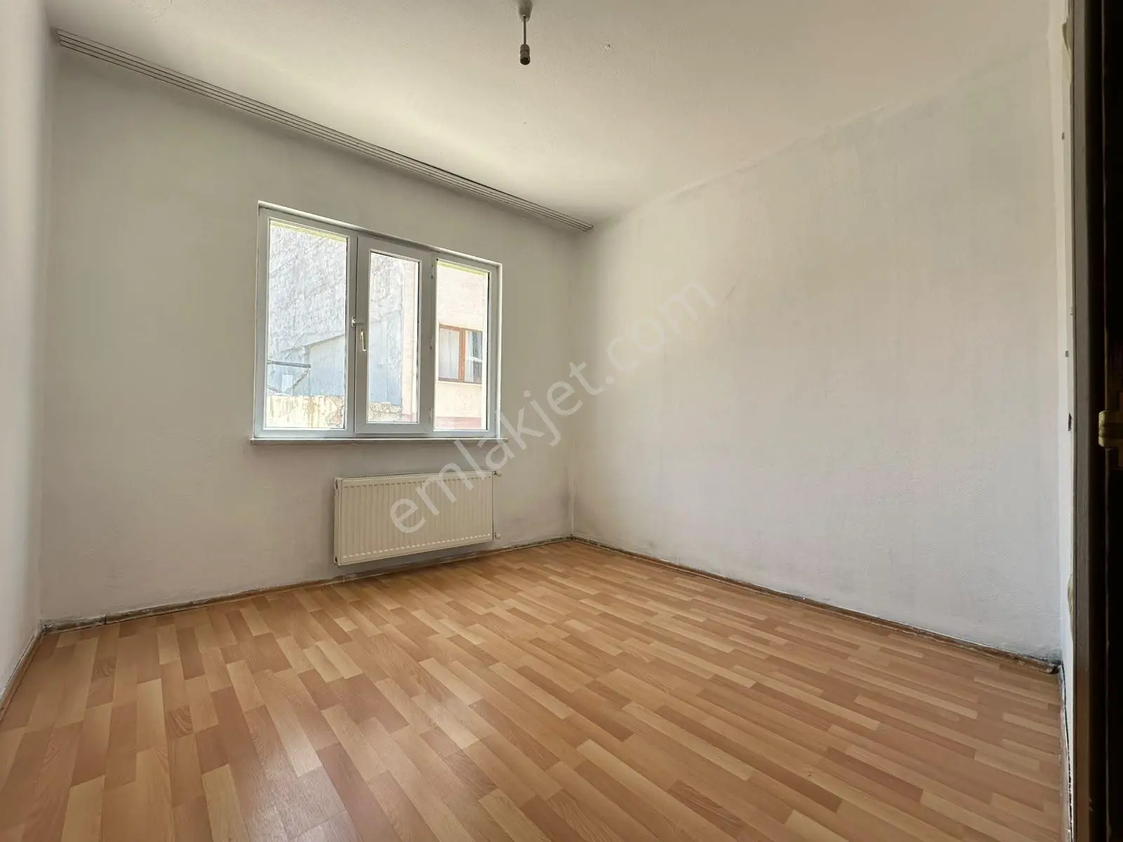 Şirintepe Mh. 3+1 Kiralık Bahçeli / Balkonlu Fırsat Daire - - Görsel 3