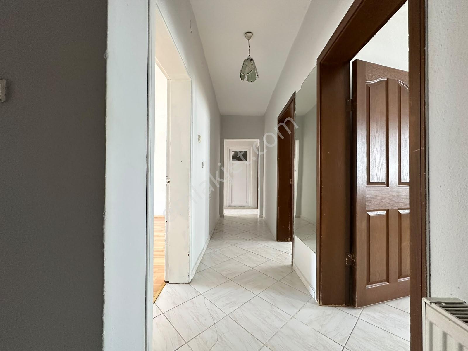 Şirintepe Mh. 3+1 Kiralık Bahçeli / Balkonlu Fırsat Daire - - Görsel 17