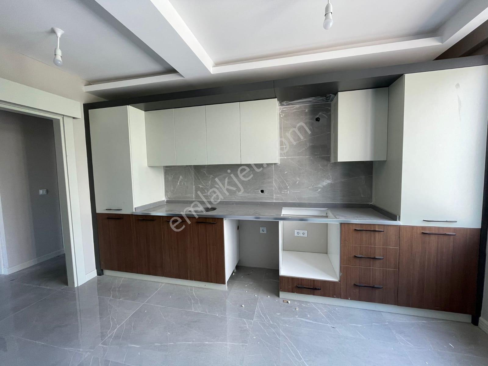 Havaalanı Kavşağında 3 Yıllık Site İçerisinde 2+1 Kiralık Daire - Görsel 25