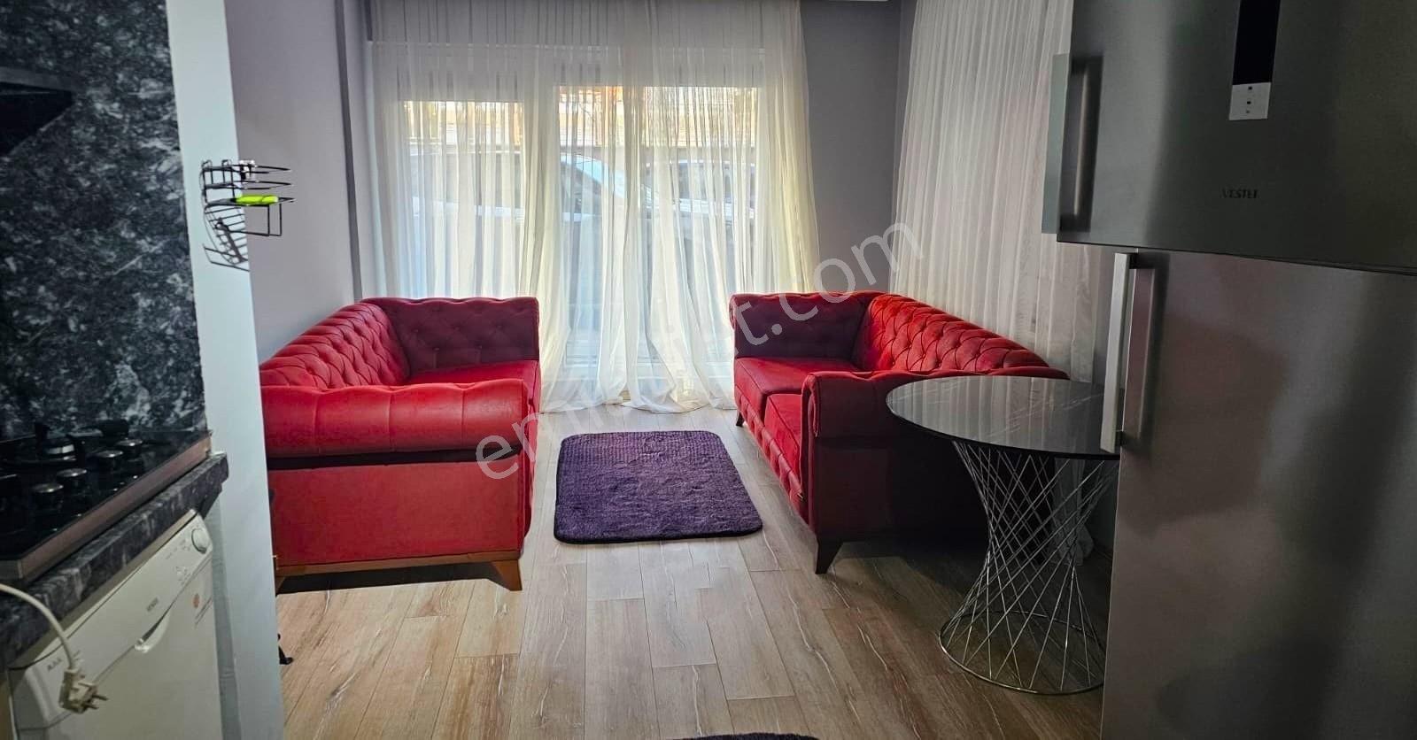 Atakum Sahil'de / Ömürevleri Migros Arkası 135 M² Bahçe Katı 2+1 - Görsel 2
