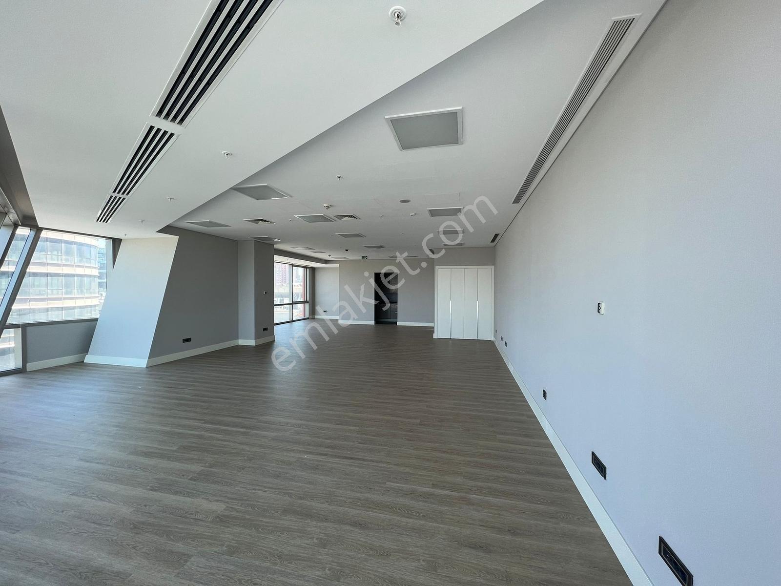 Metropol İstanbul Kdv Avantajlı 220m2 Ofis - Görsel 19