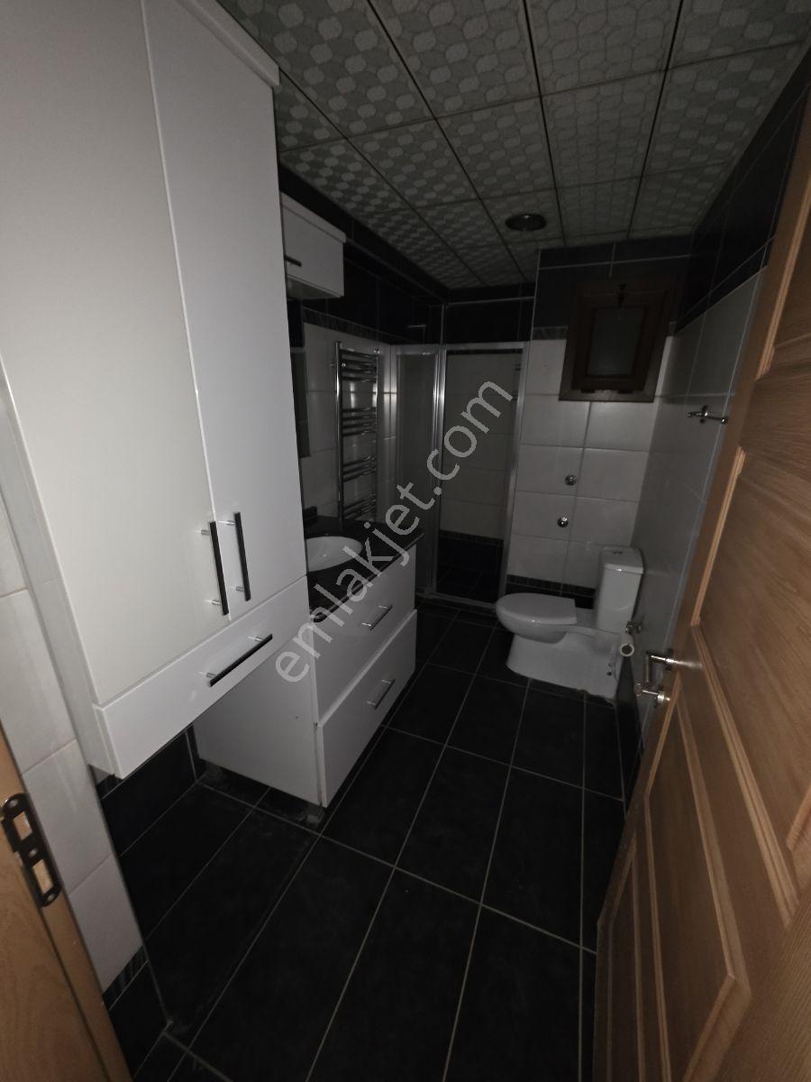 Yeşilyurt Üzümcü Okulu Yakını 3+1 Kiralık Daire - Görsel 15