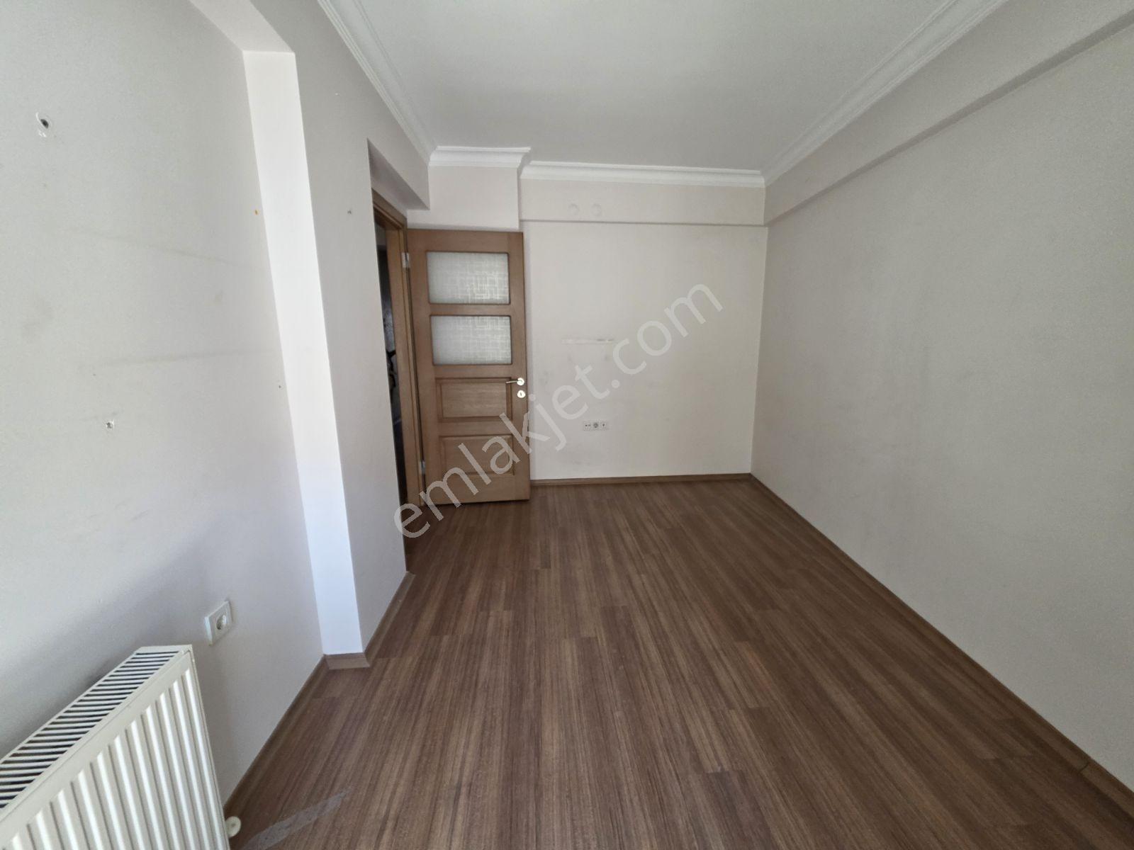 Yeşilyurt Üzümcü Okulu Yakını 3+1 Kiralık Daire - Görsel 3