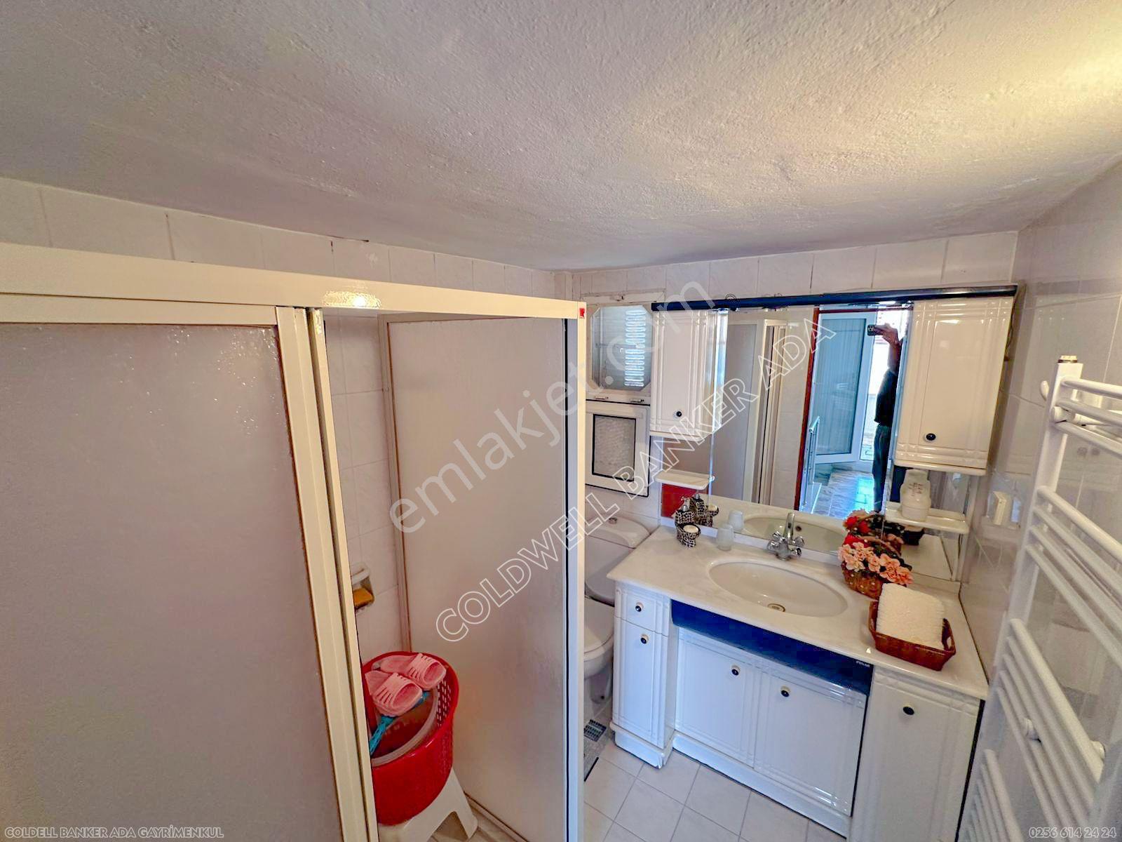 Kuşadası Kadıkalesi Denize Yürüme Mesafesinde Bakımlı Satılık 4+1 Geniş Teraslı Villa - Görsel 28