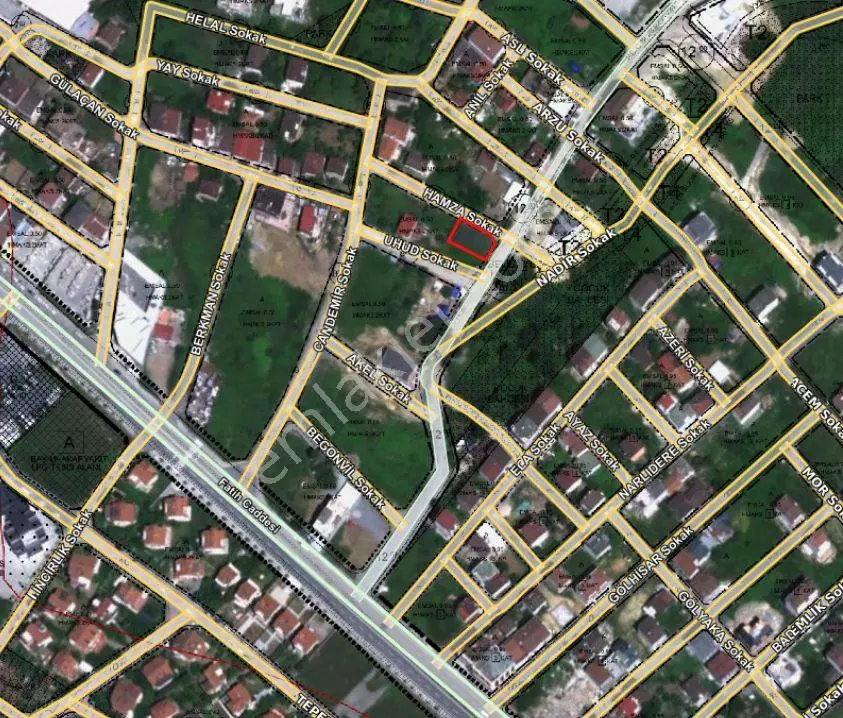 Arnavutköyde Cadde Cephe Köşe Başı Ana Yola Yakın Satılık 108 Metre Hisse İmarlı Arsa - Görsel 4