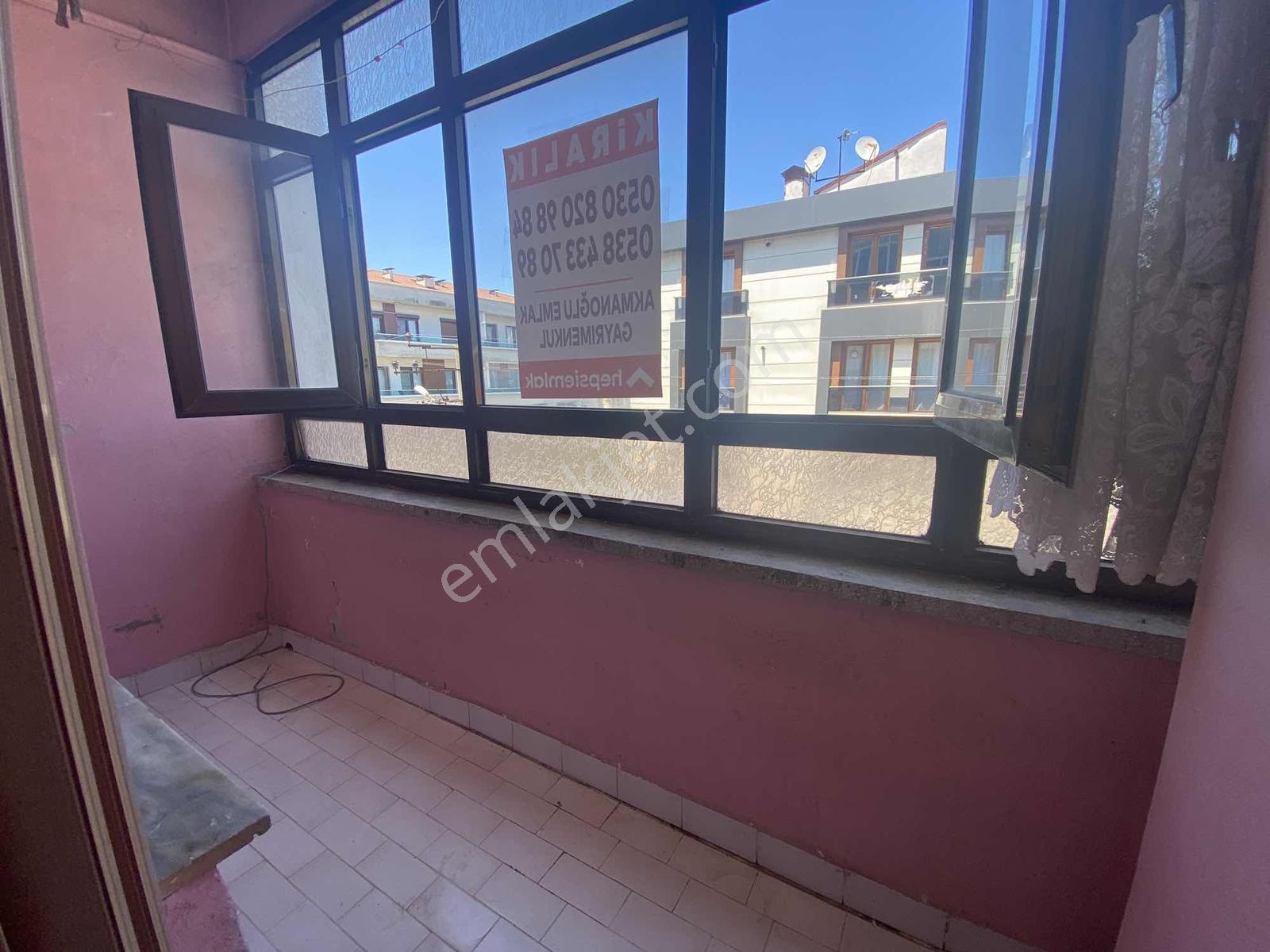 Burhaniye'de Kiralık 2+1 110 M2 Daire / Akmanoğlu Emlak - Görsel 17