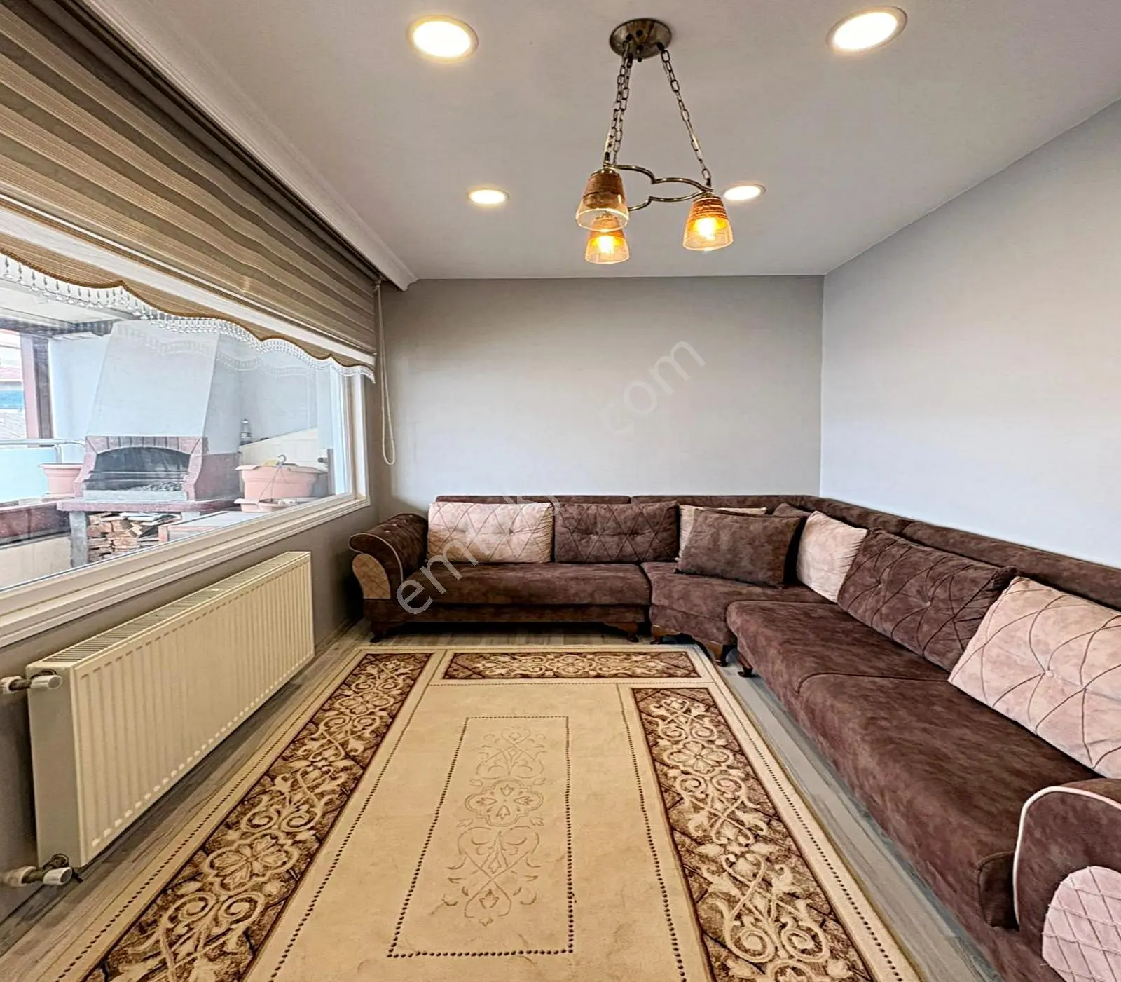 Güzelyurt Mahallesinde 2+1 Eşyalı Kiralık Daire - Görsel 7
