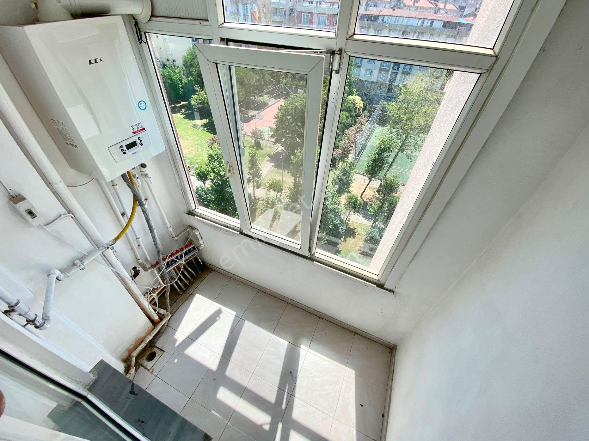 Gebze Barış Mh. Yayla Sitesi Deniz Manzaralı Satılık 3+1 Daire - Görsel 3