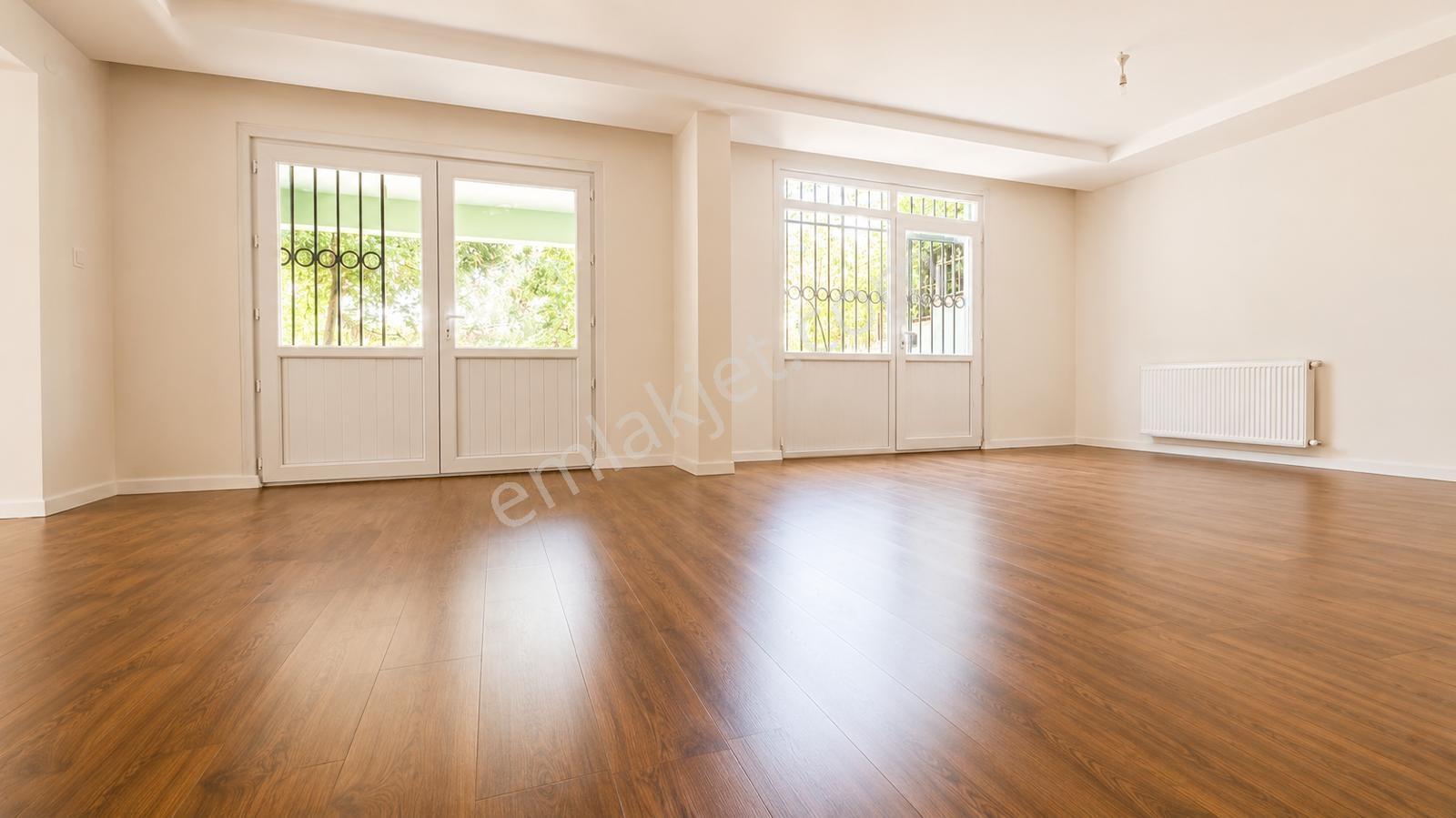 Üsküdar Çengelköy Ata 2 Sitesinde Masrafsız Triplex Villa - Görsel 31