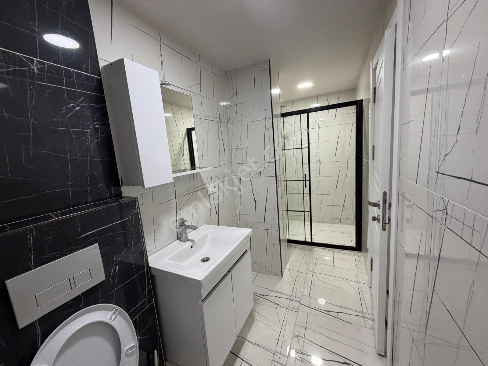 Beylikdüzü Kavaklıda İhlas 2.kısımın Arkasında Kiralık 2+1 85 M2 Daire - Görsel 32