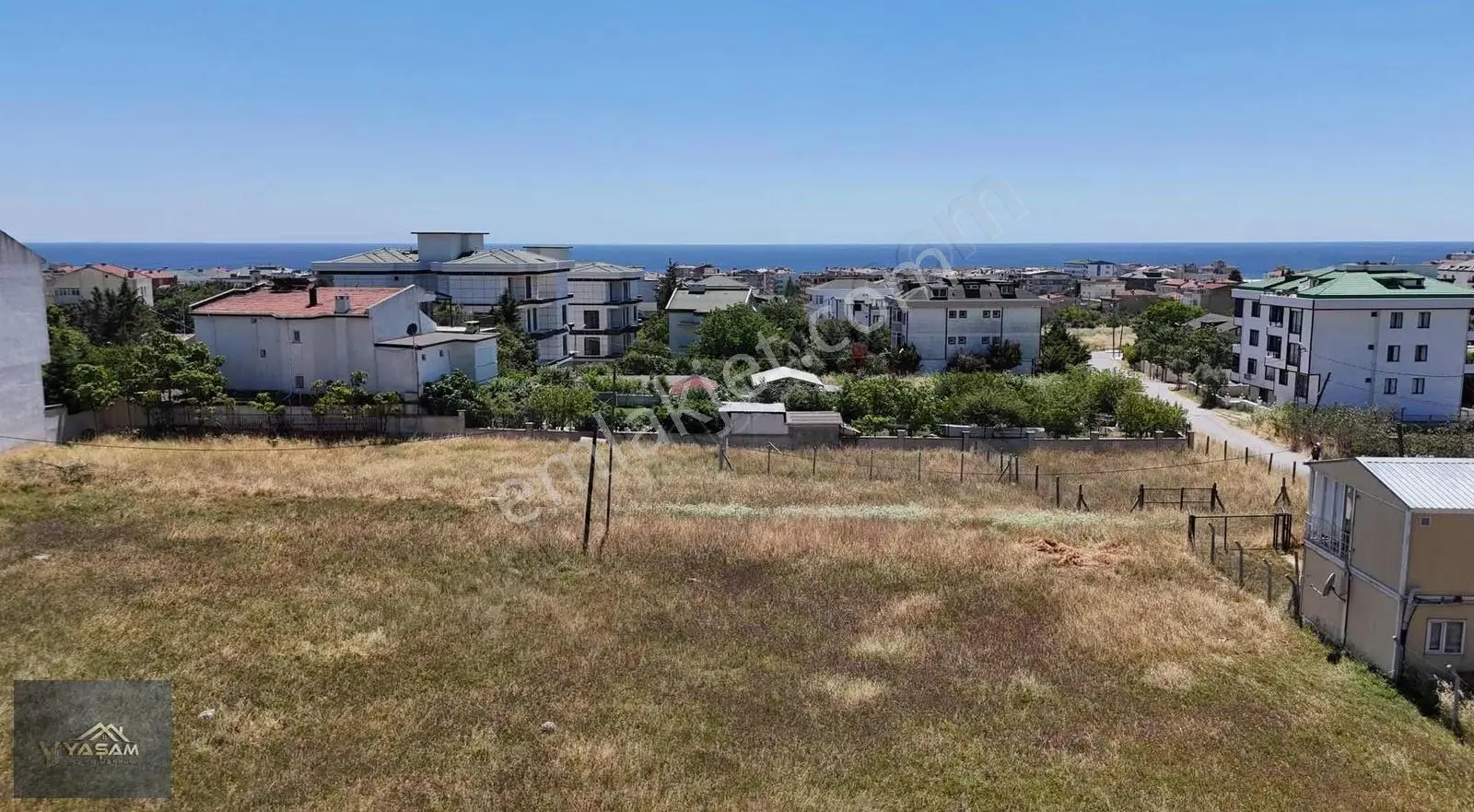 Merkezi Konumda 3 Kat İmarlı 0.90 Emsal 300 M2 Arsa - Görsel 4
