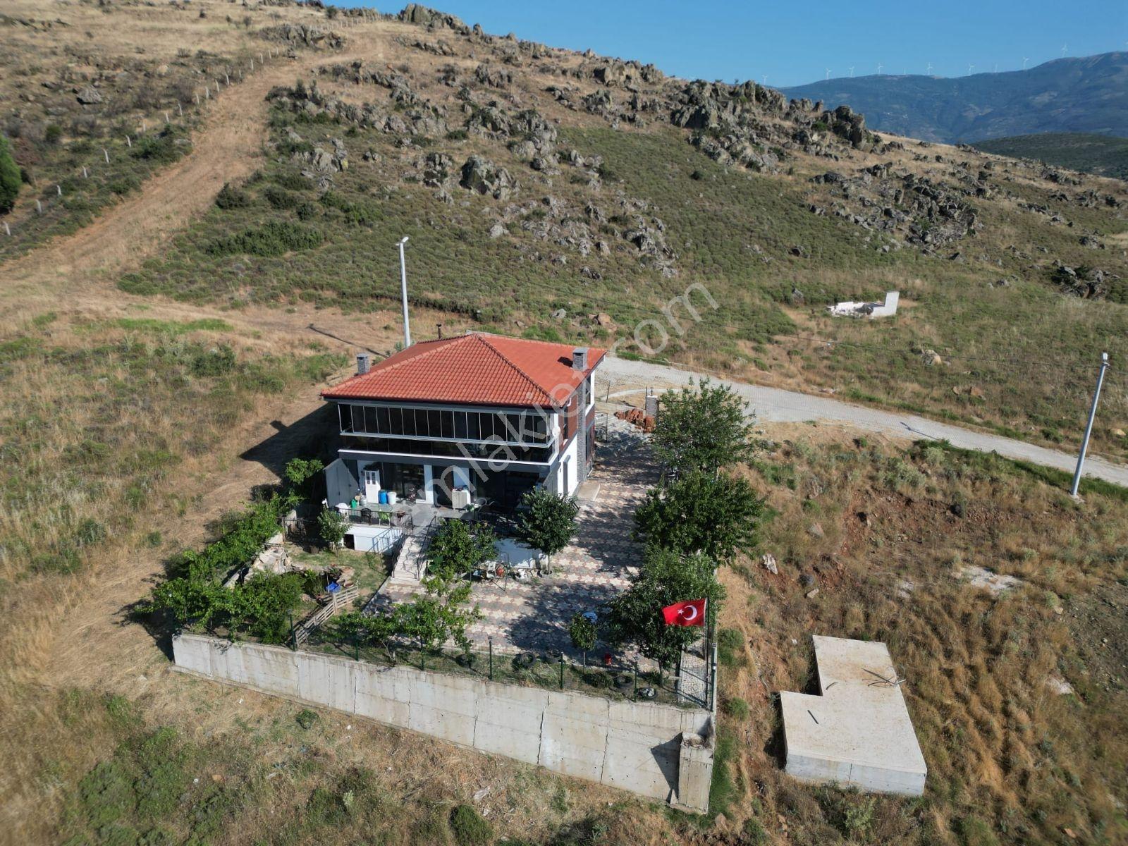 Tire'ye 5 Dakikalik Mesafede, Müstakil Tapulu Manzaralı Villa - Görsel 20