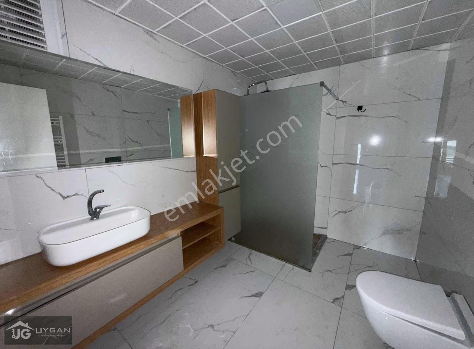 Baran Akgül'den Torbalı Mah. 150m² 3+1 Kapalı Otopark Havuz Site - Görsel 24
