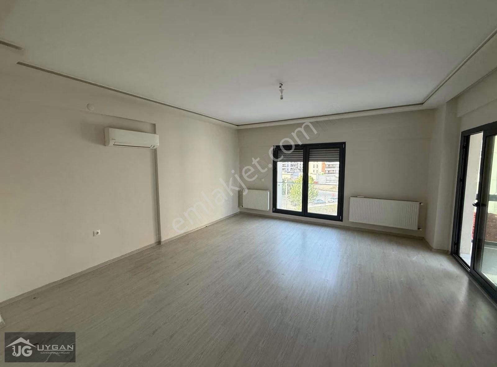 Baran Akgül'den Torbalı Mah. 150m² 3+1 Kapalı Otopark Havuz Site - Görsel 2