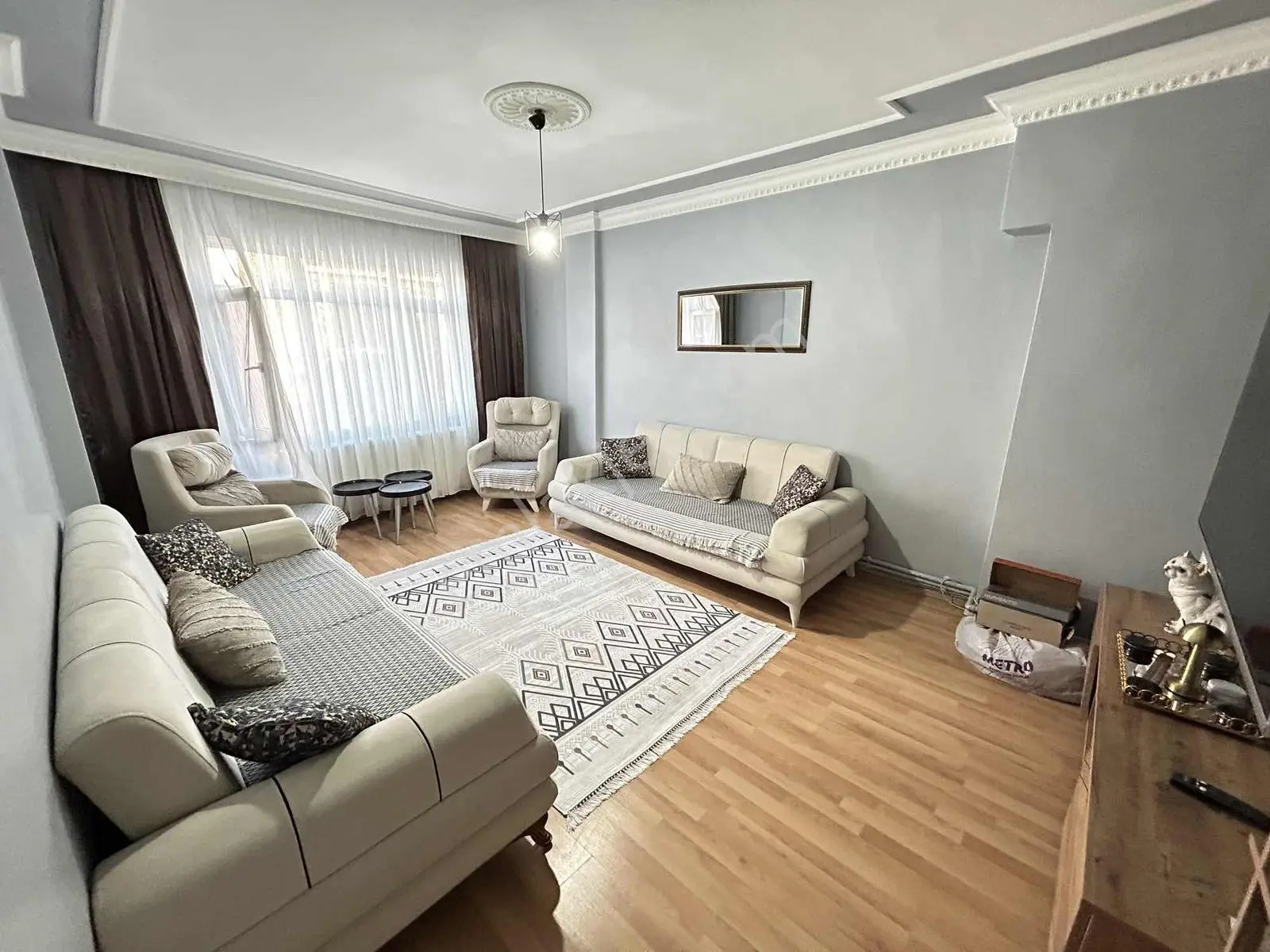 Cebeci Mah'de 2+1 120m² Emsalsiz Hisseli Arakat Daire