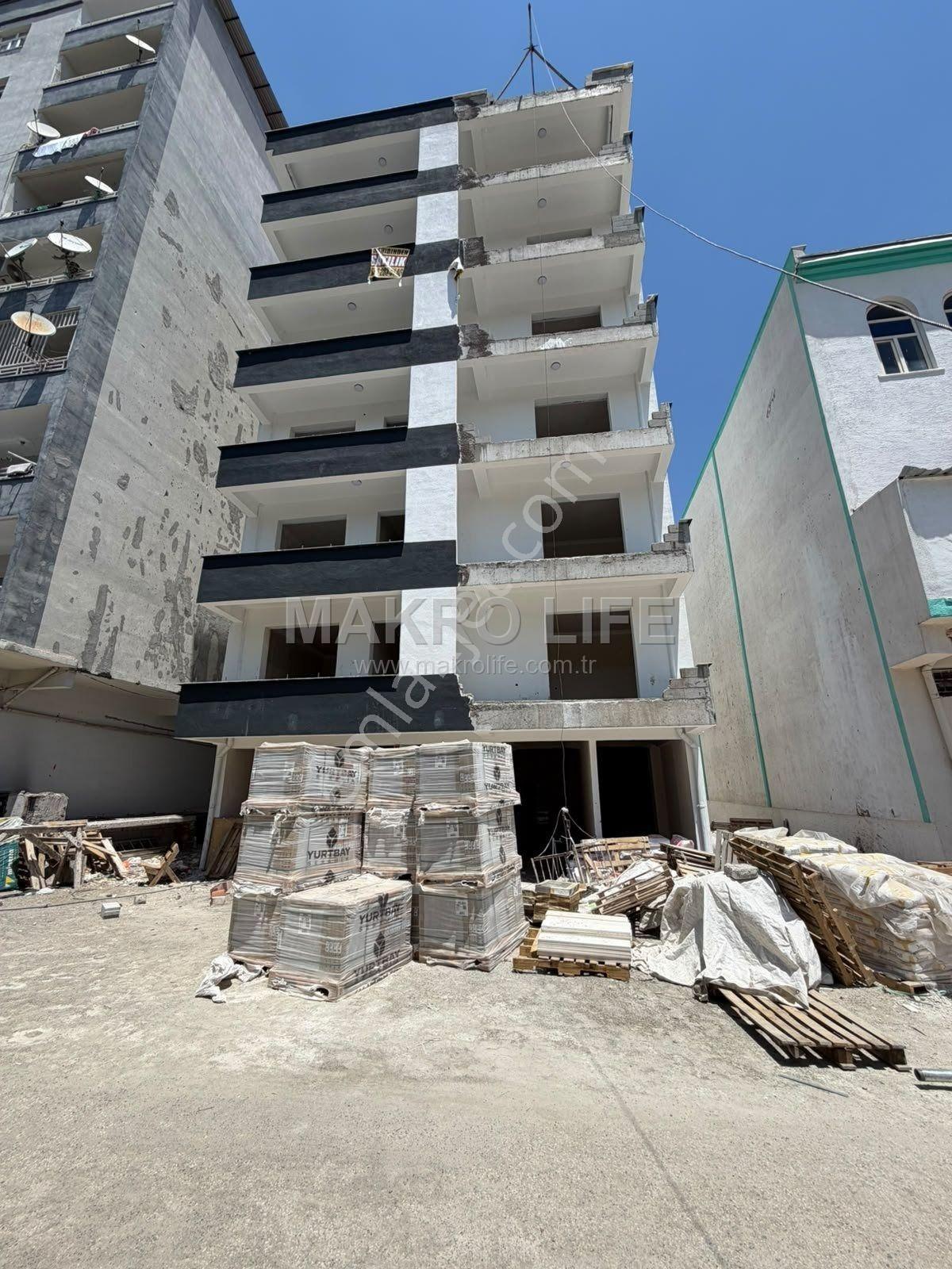 Huzur Evleri Ana Cadde Üzeri Satılık Mekke Cami Yanı 2+1sıfır Ara Kat Daire - Görsel 2