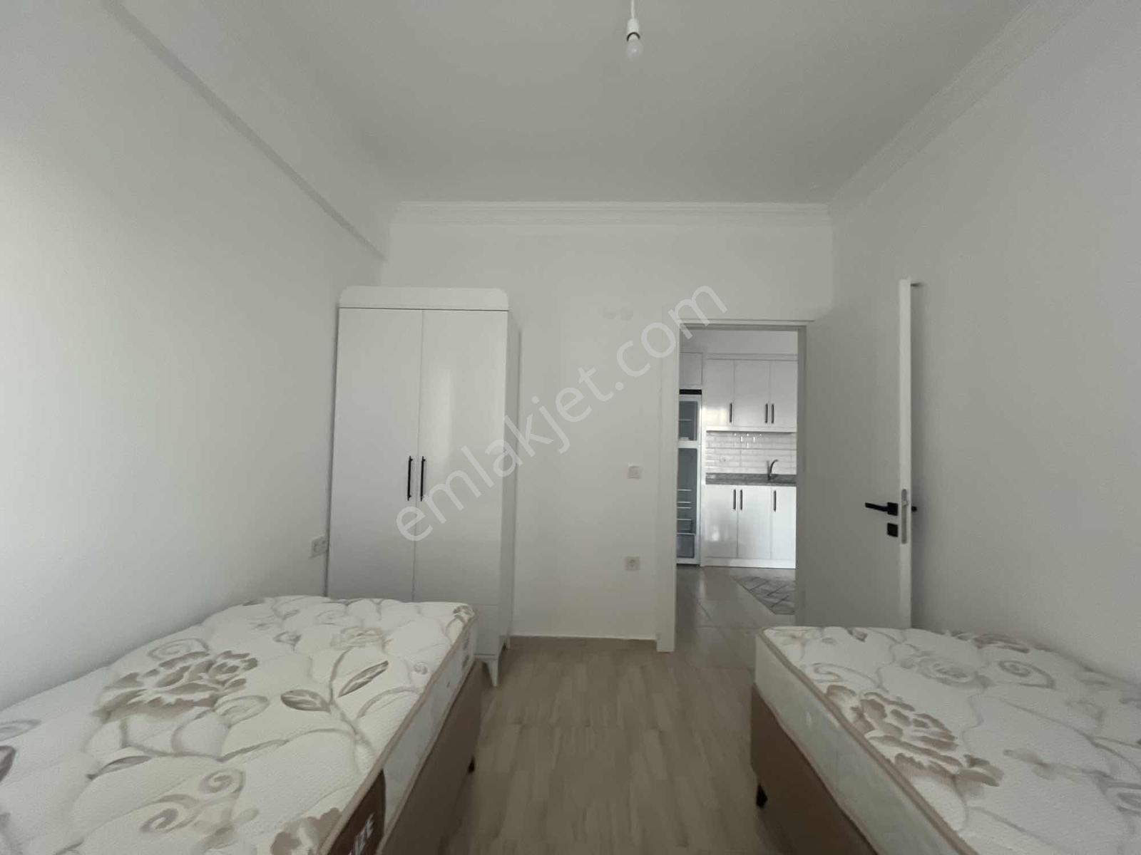 Üniversiteye Yakın Sıfır Ve Lüks Eşyalı 1+1 Daireler - Görsel 6