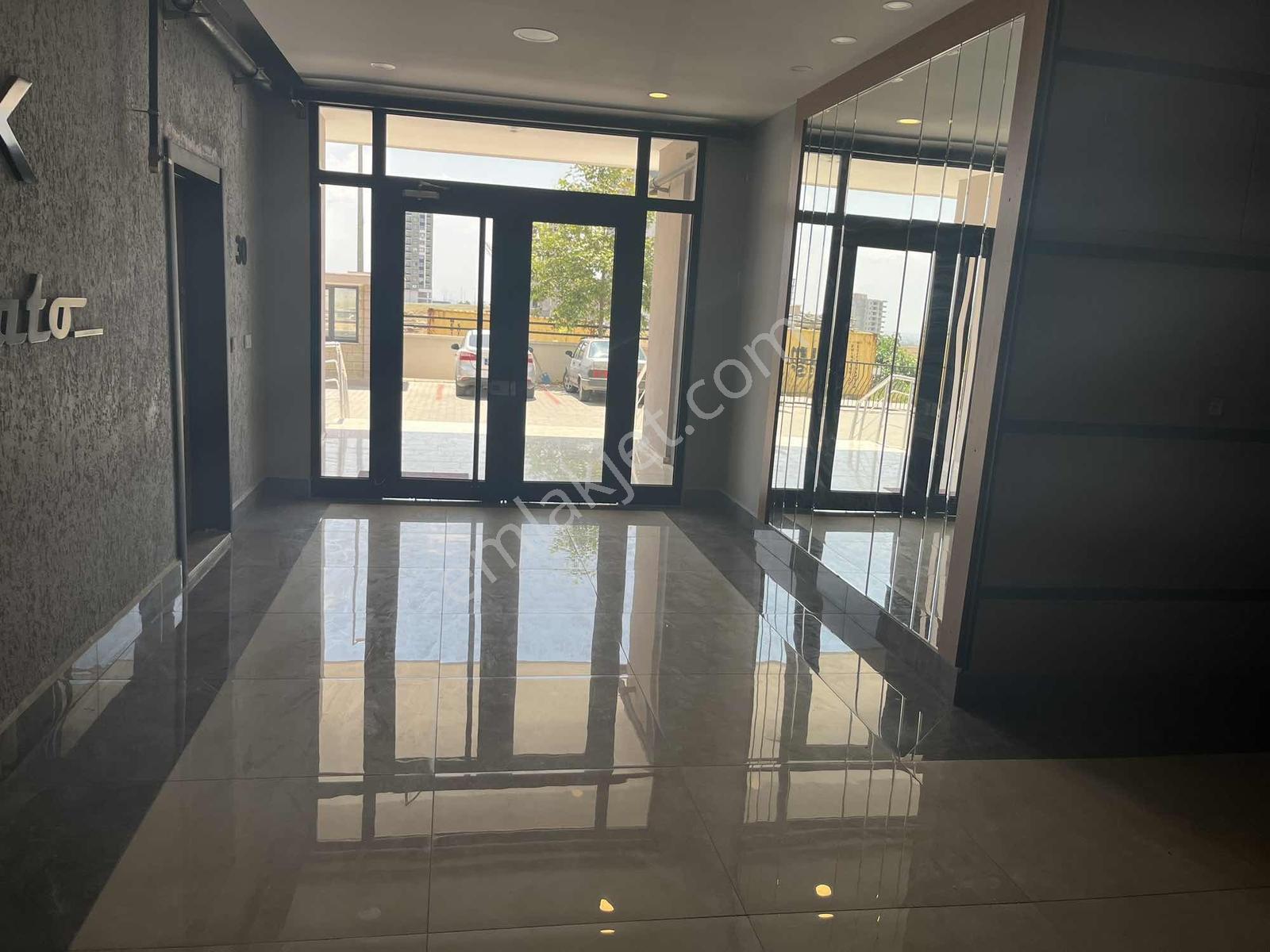 Elif Su Uludağ Cad. 2+1 Doğalgaz Kombili, Bakımlı Daire Kiralık - Görsel 30