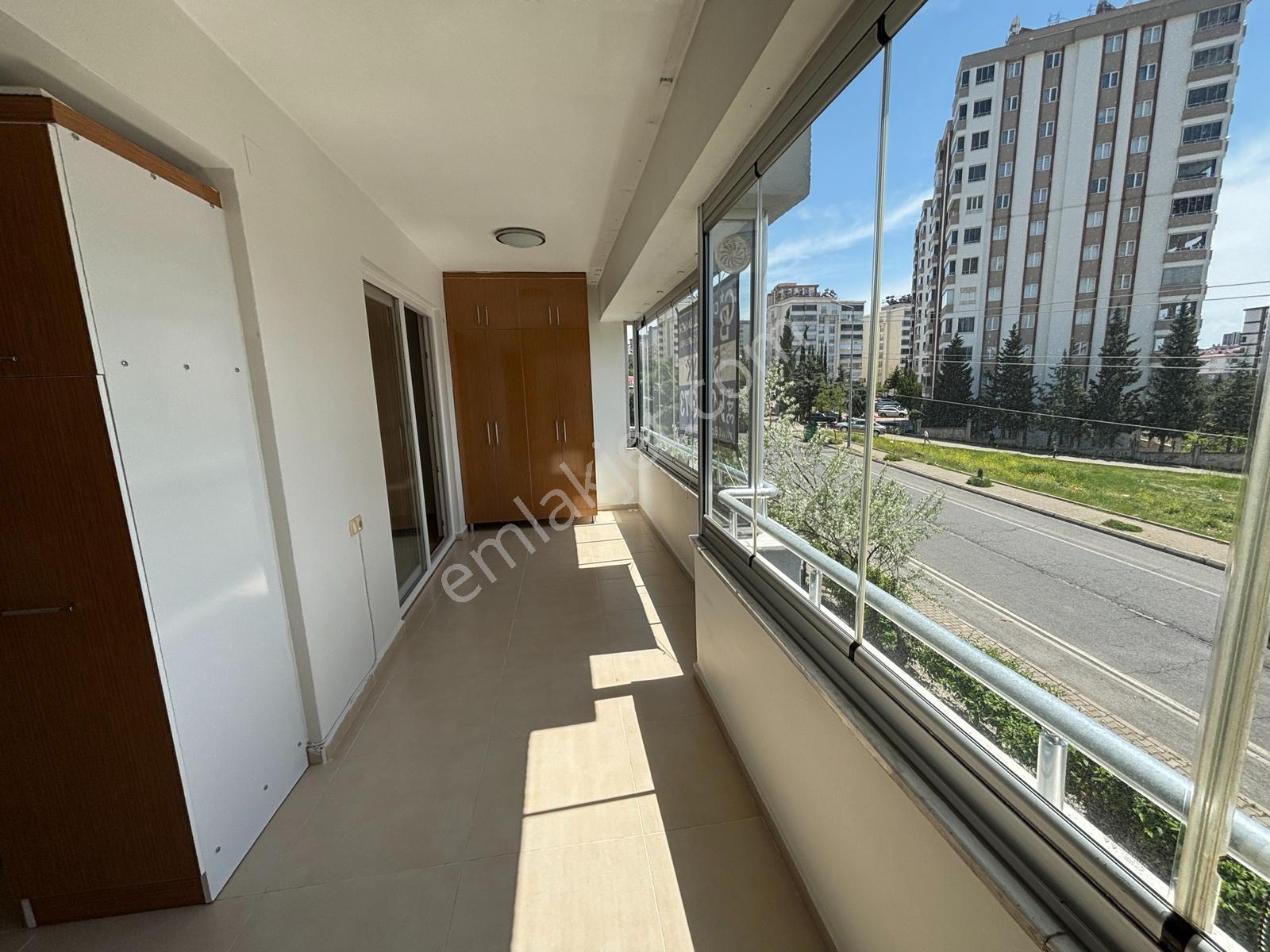 Haydarbey Mahallesinde Merkezi Konumda Satılık 4+1 Daire - Görsel 8