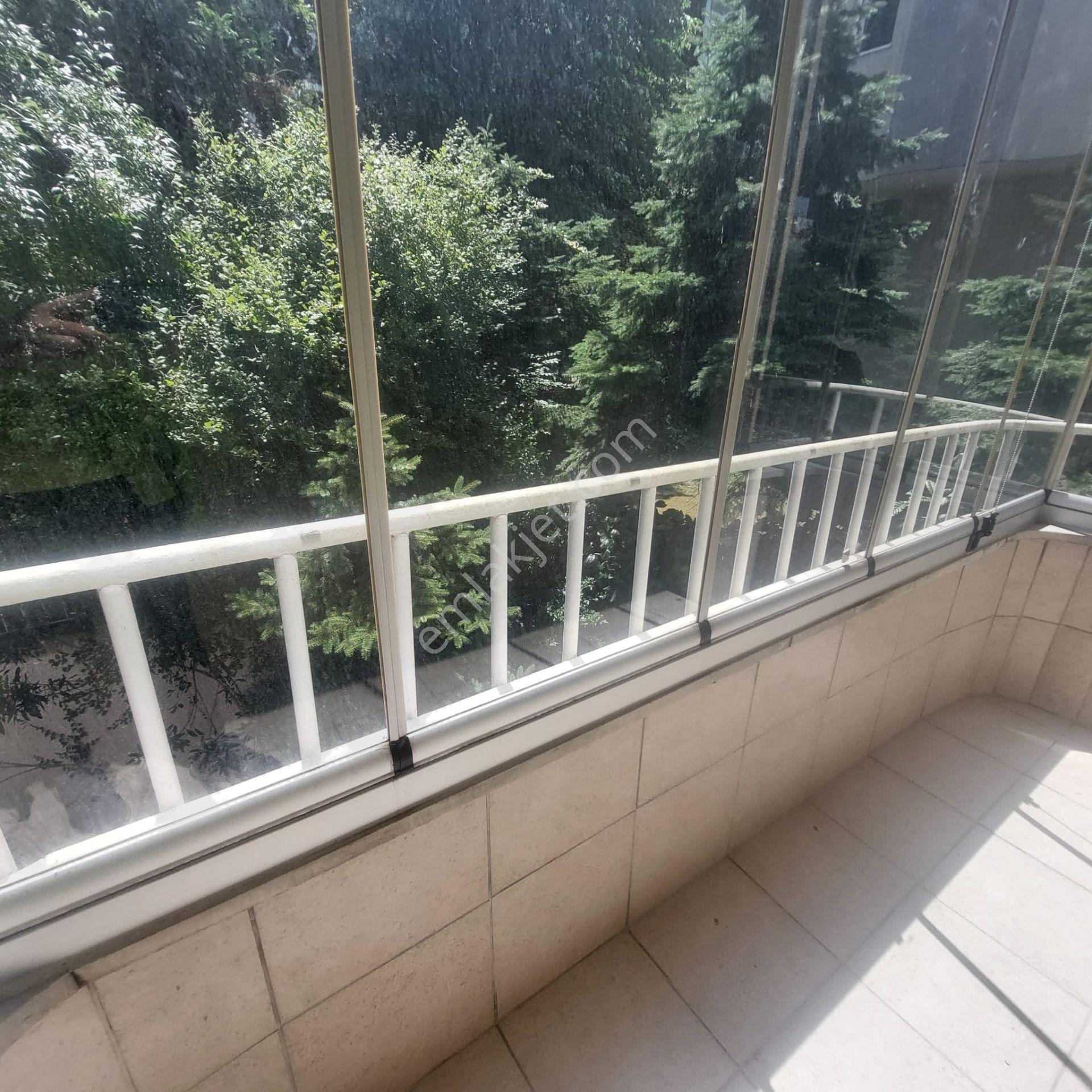 İstinye Tures Sitesinde Doğa İçinde 3+1 Kiralık Dublex Daire - Görsel 4