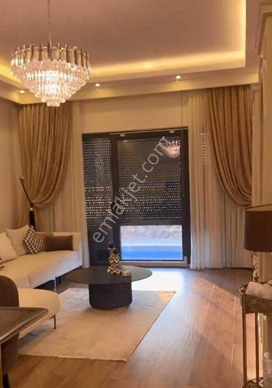 Serdivan Özarlife Sitesinde 6+1 Lüks Triplex Villa Özelhavuzlu - Görsel 6