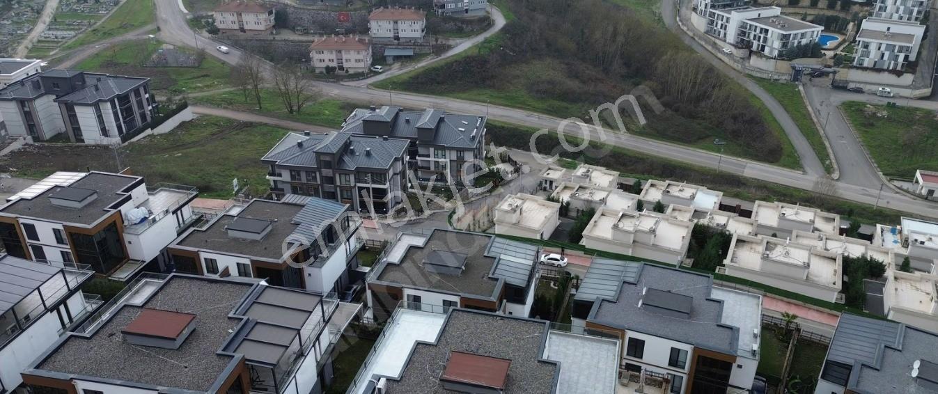 Serdivan Özarlife Sitesinde 6+1 Lüks Triplex Villa Özelhavuzlu - Görsel 9