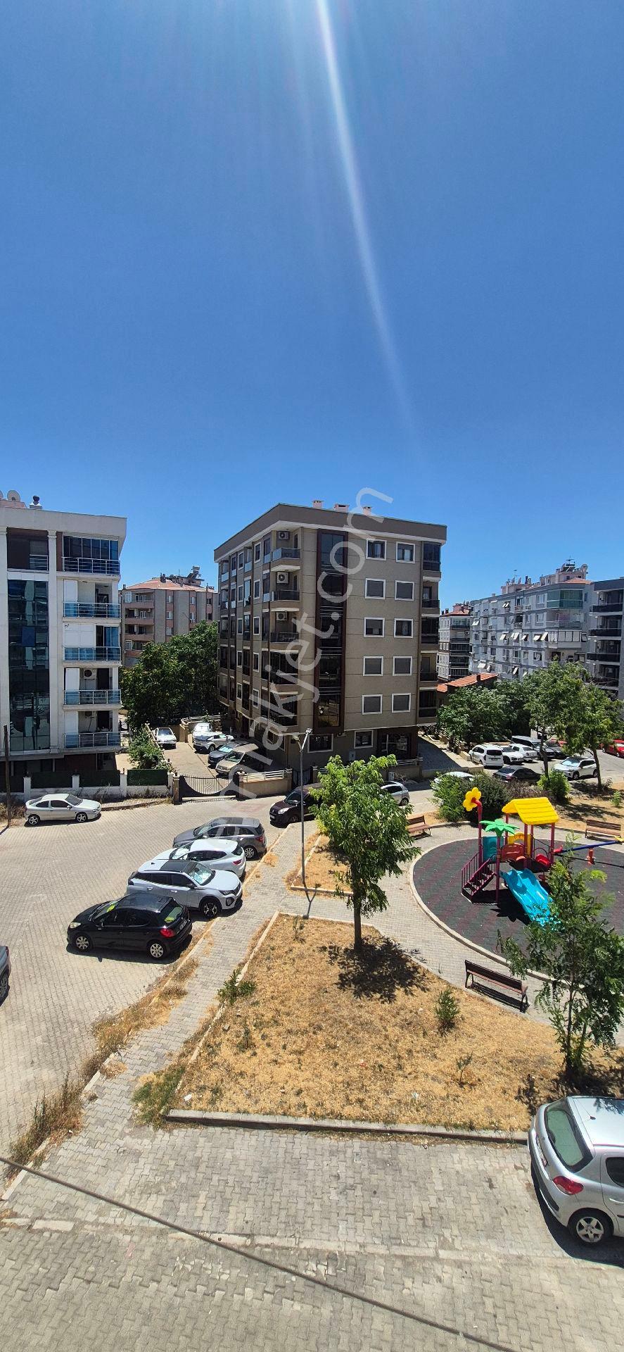 Bornova Da 3+1 Kiralık Geniş Daire - Görsel 29