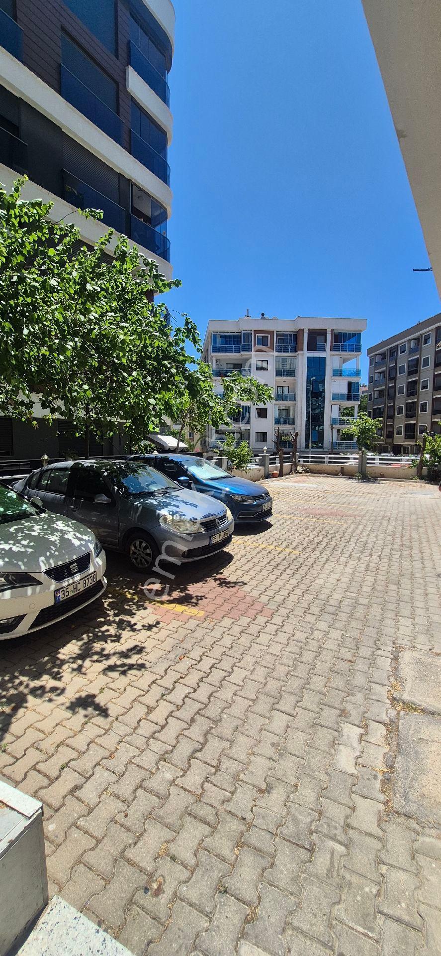 Bornova Da 3+1 Kiralık Geniş Daire - Görsel 8