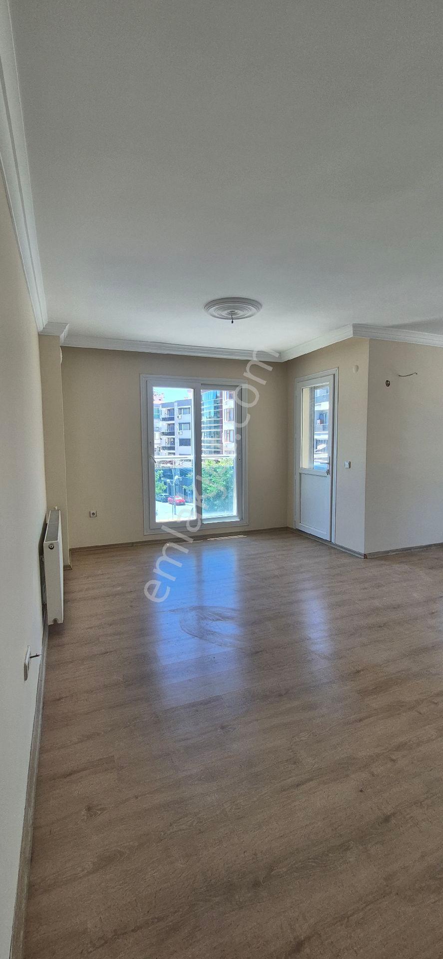 Bornova Da 3+1 Kiralık Geniş Daire - Görsel 26