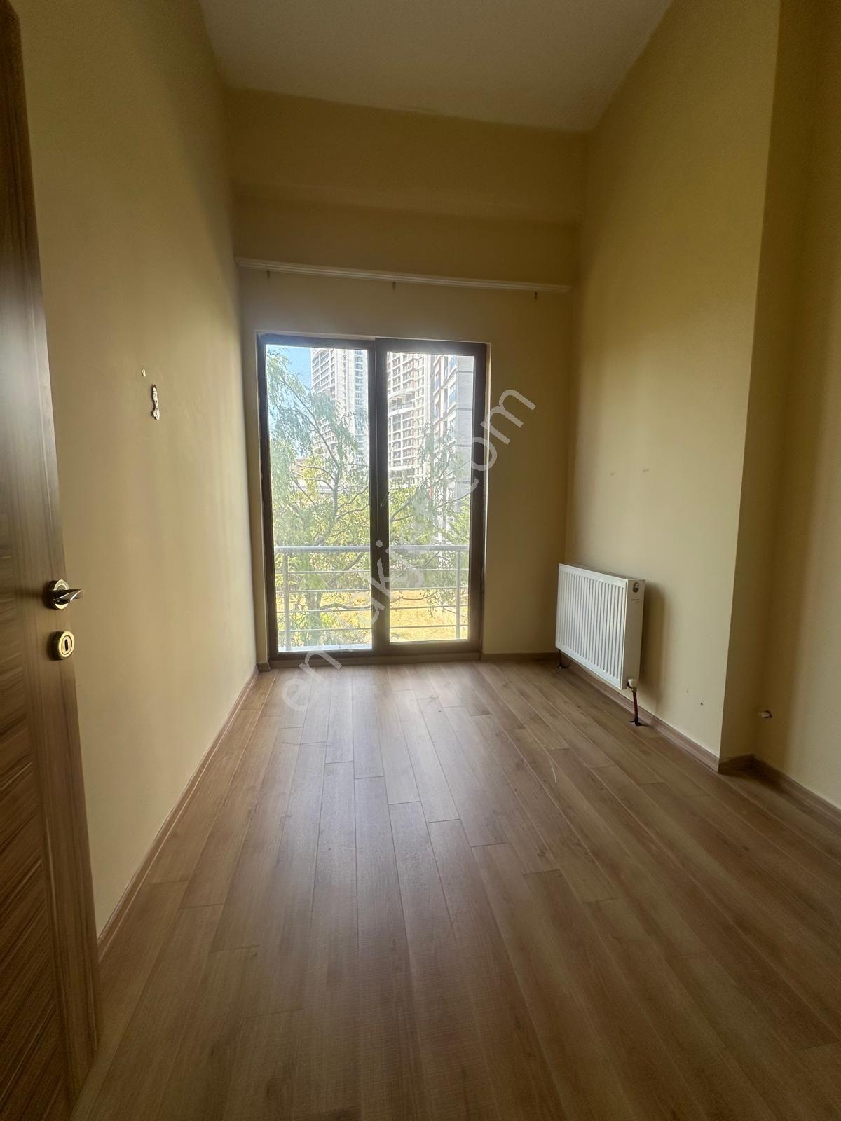 Mertcan'dan Yakacık Meydana Yürüme 2+1 Site İçinde Kiralık Daire - Görsel 8