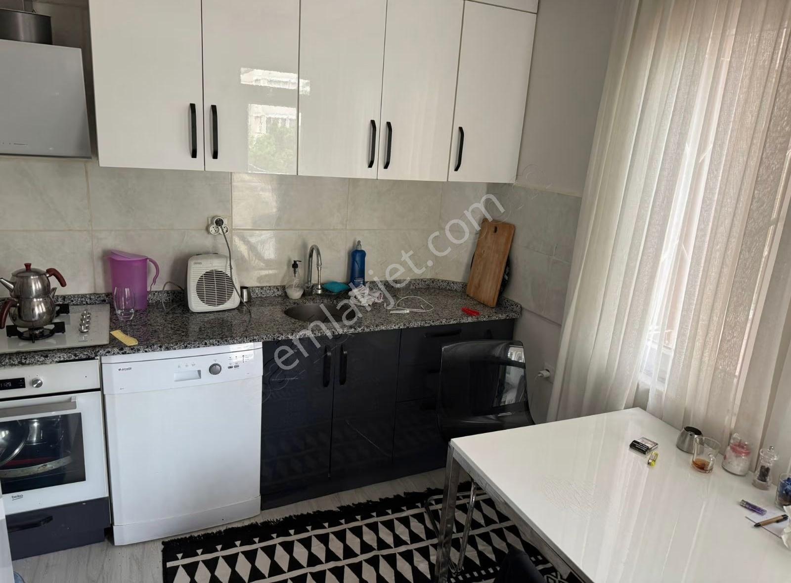 Portakal Çiçeği Caddesi Üstü Kiralık 3+1. 155 M2. İşyeri. - Görsel 5