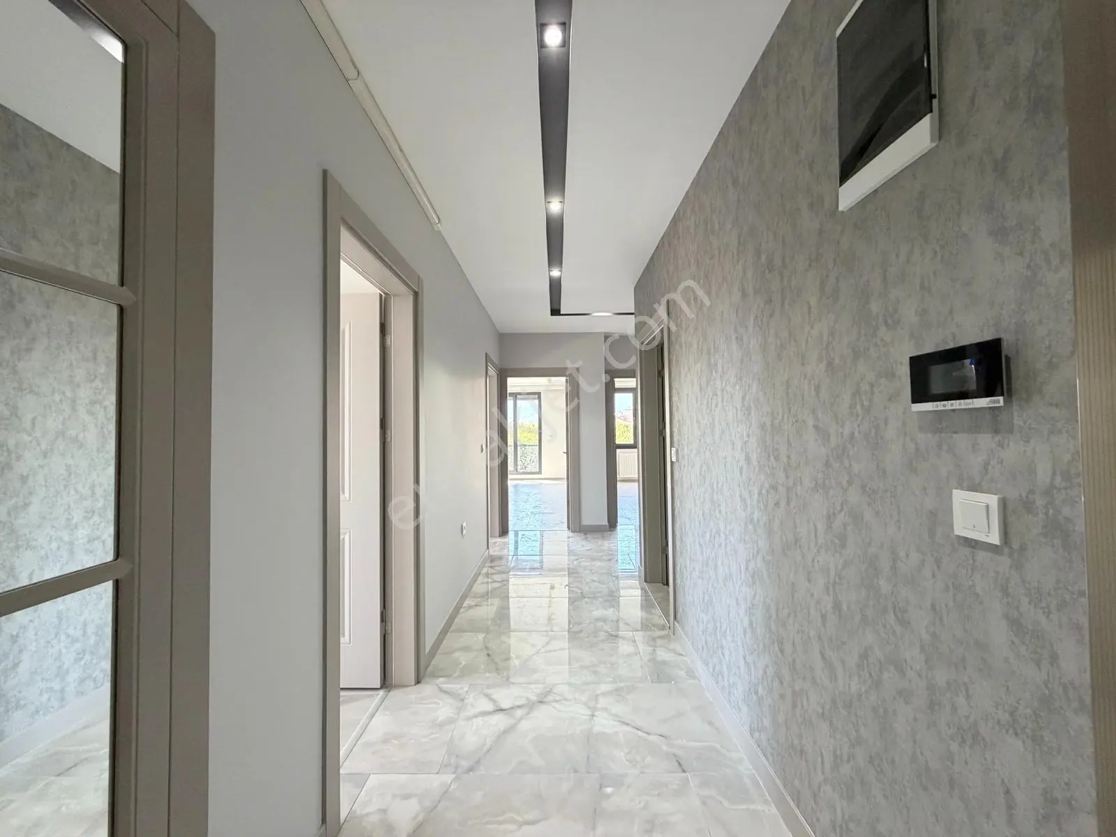 ▀ Yetkili Güç'ten İkizçay'da Yüzme Havuzlu Kapalı Otoparklı Lüx 2+1 Daire - Görsel 21