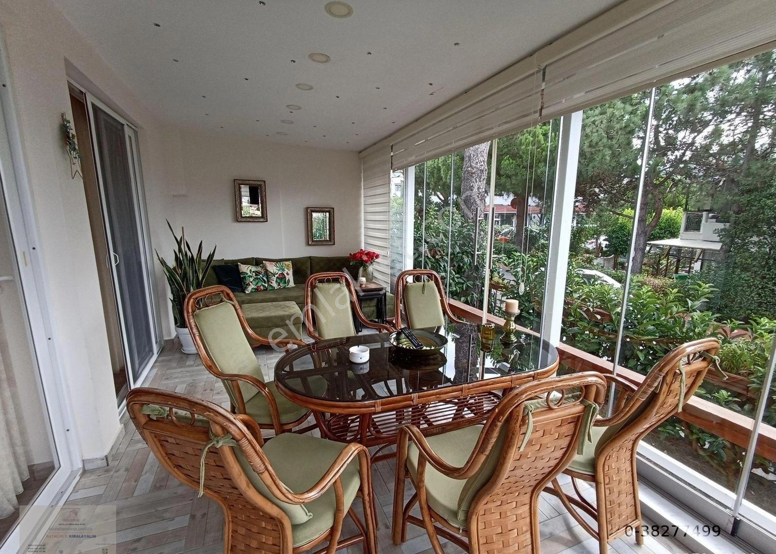 Çok Acil Denize Sıfır Villa Kent Sitesinde Deniz Manzaralı Havuz - Görsel 21
