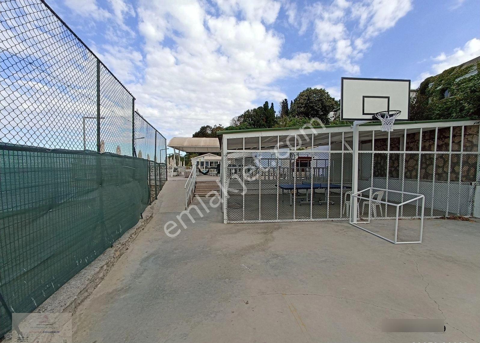 Çok Acil Denize Sıfır Villa Kent Sitesinde Deniz Manzaralı Havuz - Görsel 27