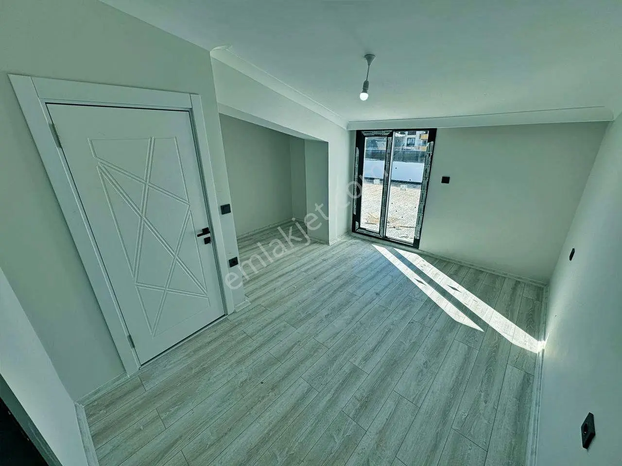 Uytundan Edremit Kadıköyde Teraslı Kapalı Otoparklı 3+1 Dubleks - Görsel 23