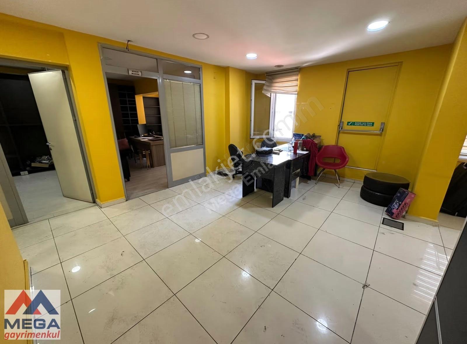 Rıhtımda Kadıköy Palas İş Hanında Ofis - Görsel 2